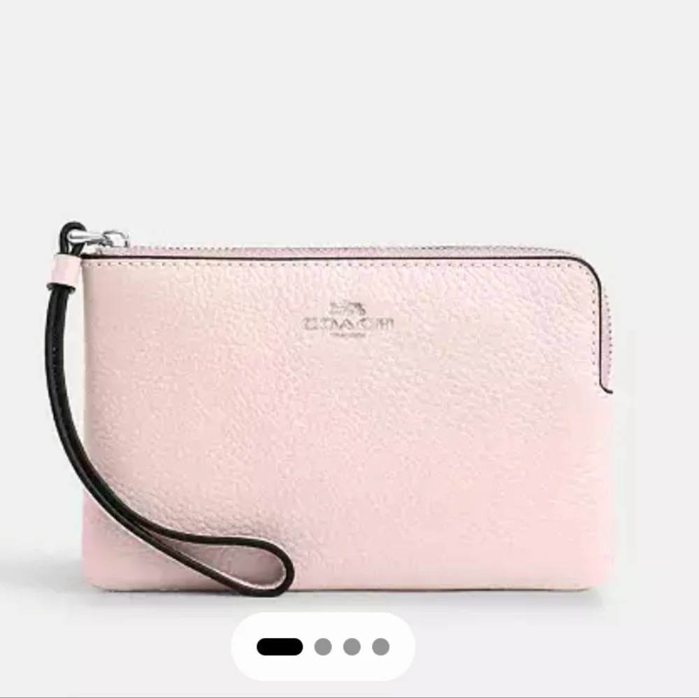 Coach Corner Zip Wristlet in Pink